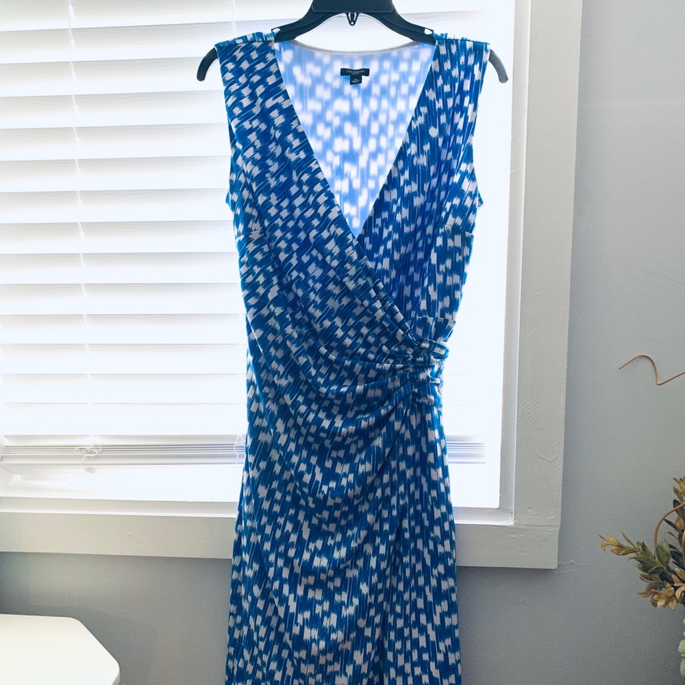 Ann Taylor GORGEOUS blue dress with slit